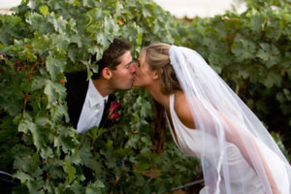 Five Philadelphia Wedding Venues on the Vineyard