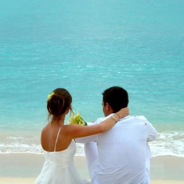 Destination Wedding 101 Leave The Planning And Paperwork To Your