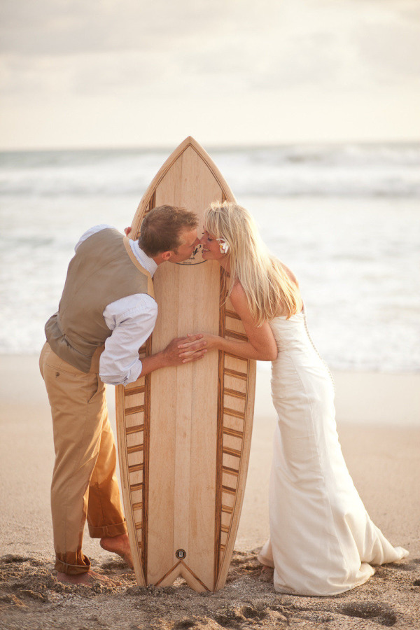 beach wedding props