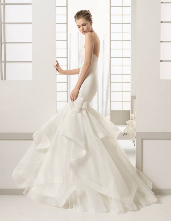 Designer Sample Sale Now Through May 1 At The Wedding Shoppe In